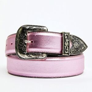 Genuine Leather. Idyllwind Pink Belt with Intricate Silver Buckle